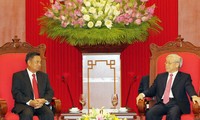 Sekjen KS PKV, Nguyen Phu Trong menerima Kepala Departemen Organisasi KS PRR Laos.Chanxi Phomxikham
