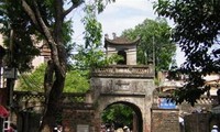Memuja pendiri satu cabang kerajinan-ciri budaya sektor kota kuno Hanoi.