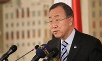 Sekjen PBB Ban Ki Mon mendorong semua pihak melakukan gencatan senjata di jalur  Gaza.