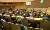 Komunitas Internasional berkomitmen memberikan hampir USD 500 juta kepada Mali
