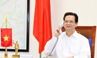 Perdana Menteri Nguyen Tan Dung melakukan pembicaraan per telepon dengan Perdana Menteri Jepang, Shinzo Abe