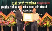 Gabungan Koperasi Vietnam menyambut peringatan ulang tahun ke-20 Hari Jadinya