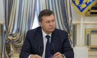 Parlemen Ukraina mengesahkan Undang-Undang memulihkan kembali Undang-Undang Dasar tahun 2004