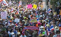 Tetap terjasi suara tembakan di kota Bangkok