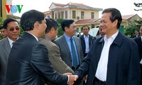 PM Nguyen Tan Dung: Merestrukturisasi pertanian untuk menjamin ketahanan pangan nasional