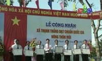 Warga Katolik kecamatan Thanh Thang, kota Can Tho membangun pedesaan baru
