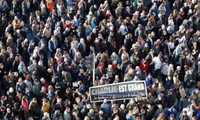 Pawai besar di Perancis untuk menentang terorisme