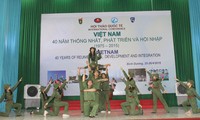 Vietnam-40 tahun penyatuan, perkembangan dan integrasi