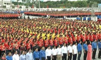 Banyak aktivitas menyambut peringatan ulang tahun ke-70 Revolusi Agustus dan Hari Nasional Vietnam diadakan