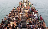 Spanyol dan Italia menyelamatkan ratusan migran di laut