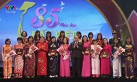 Upacara memperingati ulang tahun ke-85 Hari Berdirinya Federasi Wanita Vietnam