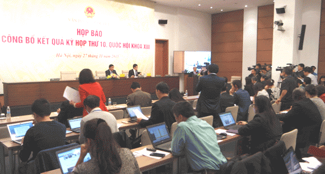 Jumpa pers internsional untuk mengumumkan hasil Persidangan ke-10 MN Vietnam angkatan ke-13