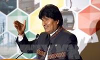 Bolivia menunda pengumuman hasil referendum