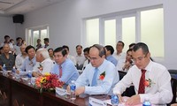 Perlu menciptakan syarat sebaik-baiknya kepada cabang ilmu pengetahuan dan teknologi kota Ho Chi Minh