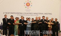 Konferensi AEM-48 menciptakan fundasi bagi pembangunan dengan sukses Komunitas Ekonomi ASEAN