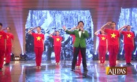 Beberapa aransemen  baru dari aliran lagu-lagu revolusioner Vietnam