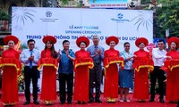 Untuk pertama kalinya kota Hanoi punya Pusat Informasi dan Bantuan kepada Wisatawan