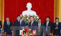 Menteri Keamanan Publik Vietnam menerima Ketua Komite Keamanan Nasional Republik Belarus
