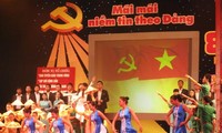 Banyak aktivitas praksis dilakukan untuk memperingati ulang tahun ke-87 berdirinya Partai Komunis Vietnam