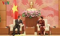 Ketua MN Nguyen Thi Kim Ngan menerima Duta Besar Jepang, Umeda Kunio