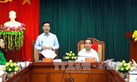 Kepala Departemen Komunikasi dan Pendidikan KS PKV, Vo Van Thuong melakukan temu kerja di provinsi Tuyen Quan