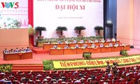 Sesi persidangan pertama Kongres Nasional XI Liga Pemuda Komunis Ho Chi Minh