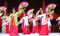 Memperkuat temu pergaulan dan kerjasama kebudayaan antara Republik Korea dengan Provinsi Quang Nam
