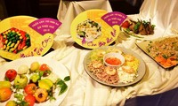 Menyebar-luaskan nilai kuliner Kota Hue