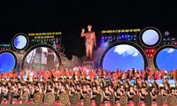 Festival Budaya Gong dan Bonang daerah Tay Nguyen 2018