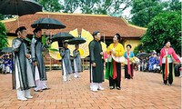 Musim semi tiba turut bergembira pada Pesta nyanyian lagu-lagu Dum di Kota Hai Phong