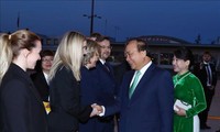 PM Nguyen Xuan Phuc mengakhiri dengan baik kunjungan resmi di Rumania dan Republik Czech