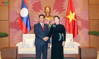 Ketua MN Nguyen Thi Kim Ngan menerima Wakil Ketua Parlemen Laos