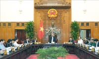 PM Nguyen Xuan Phuc memimpin sidang Badan Harian Pemerintah