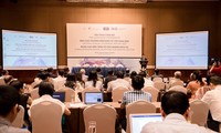 Laporan Tahunan Ekonomi Viet Nam 2022 Rekomendasikan “Tingkatkan Fondasi Digital Bagi Cabang Layanan