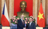 Presiden Vietnam, Vo Van Thuong  Menerima PM Republik Ceko, Petr Fiala