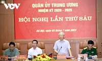 Sekjen Nguyen Phu Trong Memimpin Konferensi Komisi Militer Pusat