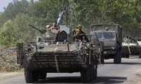 Ukraine army asks federalists to surrender