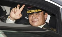 Thai Prime Minister not to revoke martial law 