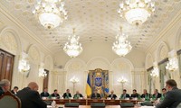 Ukraine strengthens security in eastern cities