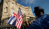 First Cuban Ambassador to US presents credentials at White House