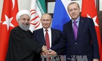 Rusia, Turquía e Irán buscan poner fin a la guerra siria