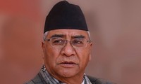 Nuevo primer ministro de Nepal asume su cargo