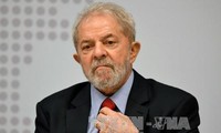 Lula da Silva se presenta como candidato a la presidencia de Brasil