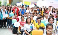 Jóvenes vietnamitas indagan sobre la cultura surcoreana