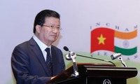 Vietnam y la India por incentivar cooperación en inversión y negocios
