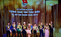Honran a 9 jóvenes más destacados de Ciudad Ho Chi Minh 