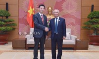 Vietnam interesado en afianzar relaciones de cooperación con China
