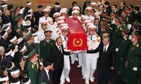 Efectúan acto funeral en homenaje al teniente general Dong Sy Nguyen