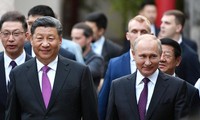 Líderes de Rusia y China acuerdan elevar vínculos a asociación estratégica integral