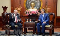 Ciudad Ho Chi Minh y Estados Unidos cooperan en desarrollar recursos humanos